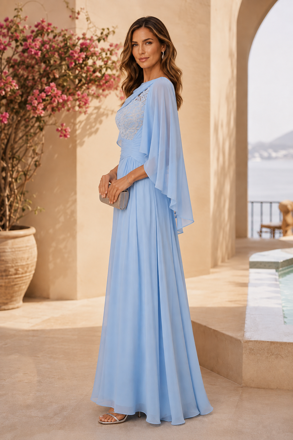 Spitzenmieder-Chiffonkleid mit asymmetrischem Cape