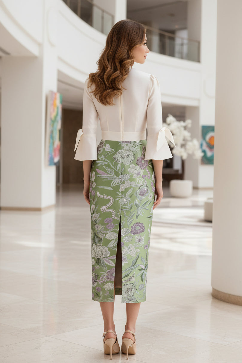 Bleistiftrock aus floralem Jacquard & Schleifenbluse Set
